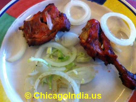 Indian Buffet Tandoori Chicken image © ChicagoIndia.us